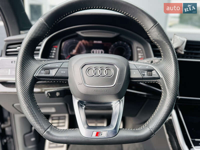 Позашляховик / Кросовер Audi Q7 2020 в Мукачевому