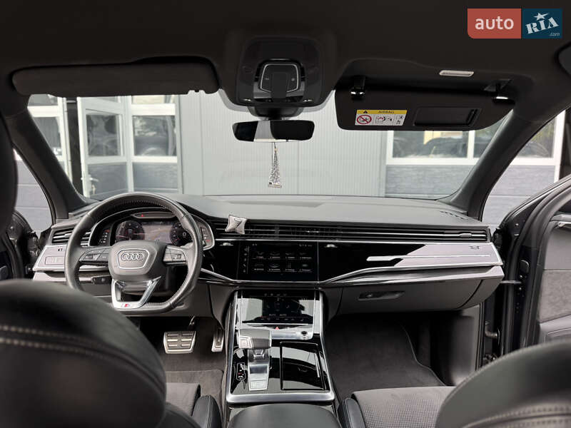 Позашляховик / Кросовер Audi Q7 2020 в Мукачевому