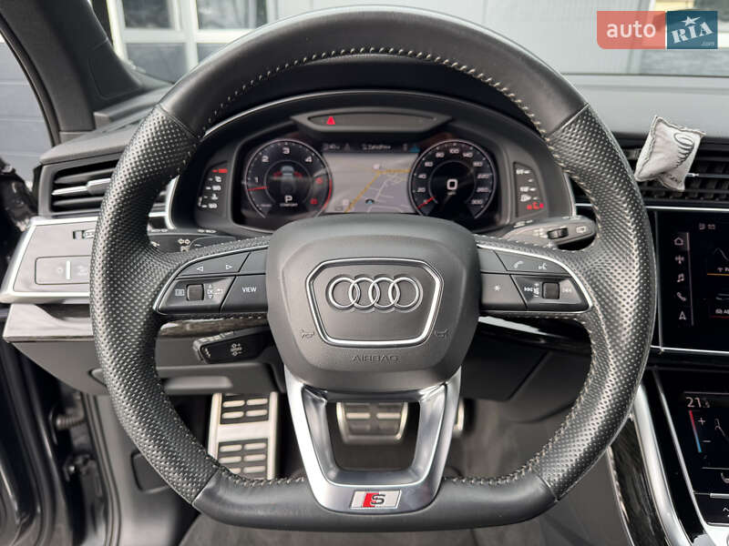Позашляховик / Кросовер Audi Q7 2020 в Мукачевому
