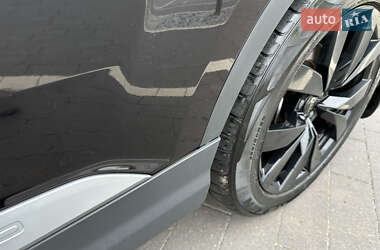 Внедорожник / Кроссовер Audi Q7 2015 в 