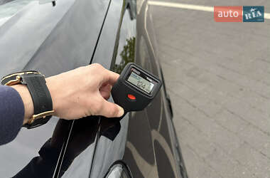 Внедорожник / Кроссовер Audi Q7 2015 в 