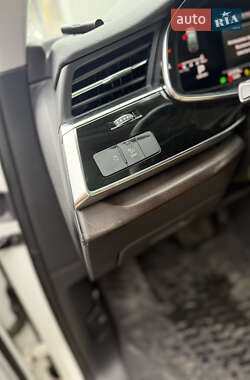 Внедорожник / Кроссовер Audi Q7 2021 в 