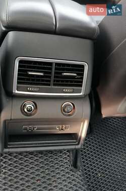 Позашляховик / Кросовер Audi Q7 2014 в 