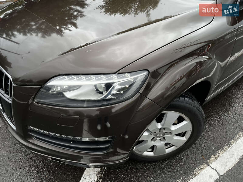 Позашляховик / Кросовер Audi Q7 2015 в Одесі
