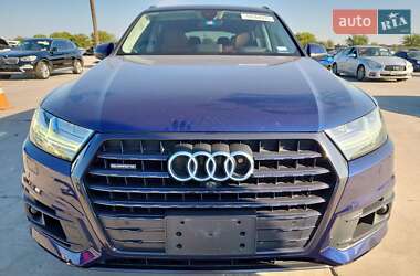 Внедорожник / Кроссовер Audi Q7 2019 в 