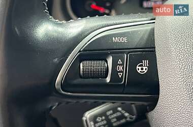Внедорожник / Кроссовер Audi Q7 2015 в 