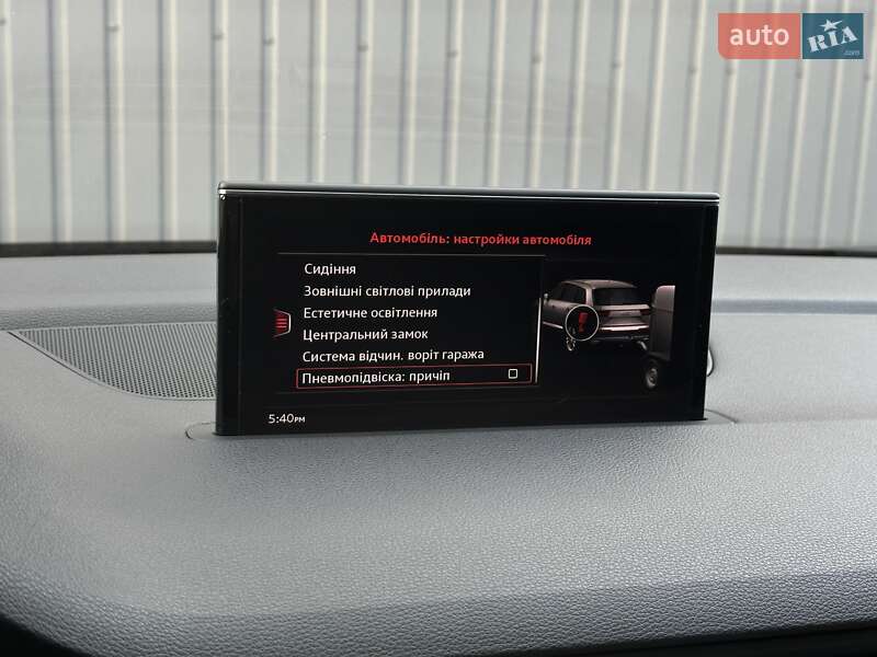 Позашляховик / Кросовер Audi Q7 2017 в Мукачевому