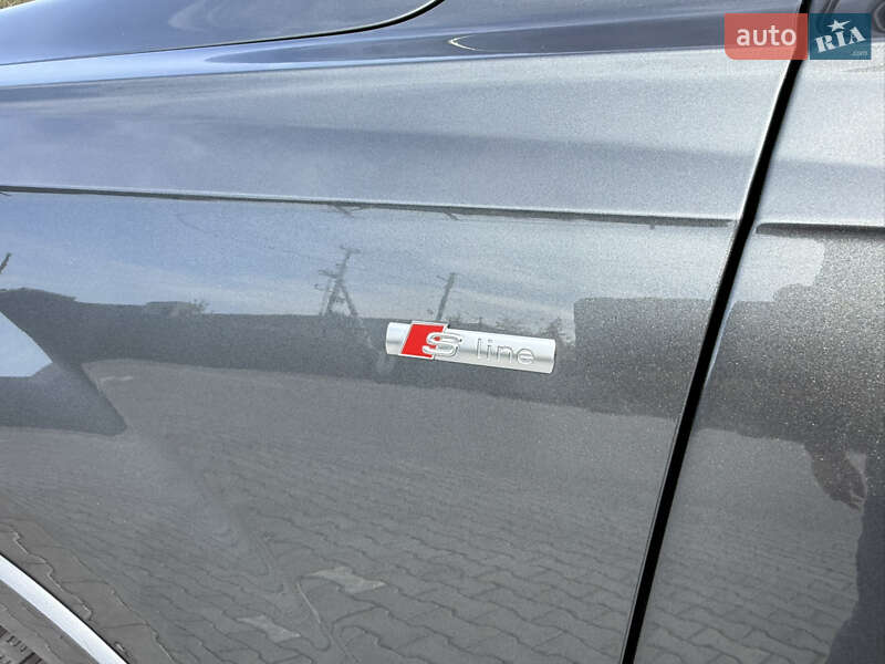 Позашляховик / Кросовер Audi Q7 2021 в Ковелі