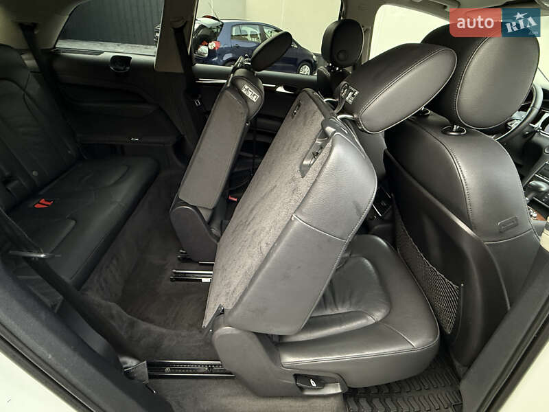 Внедорожник / Кроссовер Audi Q7 2012 в Ровно