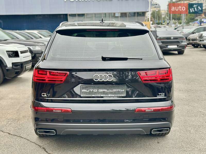Внедорожник / Кроссовер Audi Q7 2018 в Киеве фото 17 Внедорожник / Кроссовер Audi Q7 2018 в Киеве