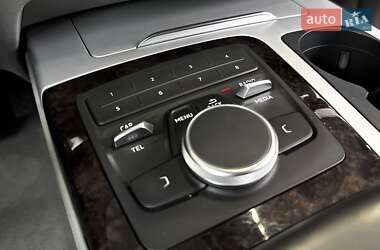 Внедорожник / Кроссовер Audi Q7 2018 в 