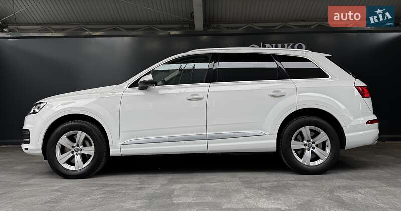 Позашляховик / Кросовер Audi Q7 2018 в Києві