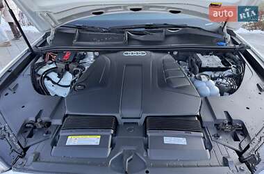 Внедорожник / Кроссовер Audi Q7 2020 в 
