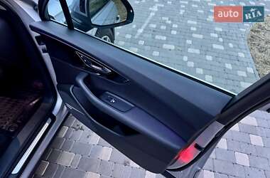 Позашляховик / Кросовер Audi Q7 2015 в 