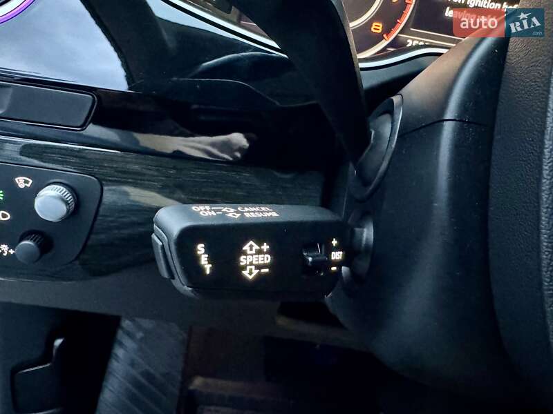 Внедорожник / Кроссовер Audi Q7 2015 в Одессе