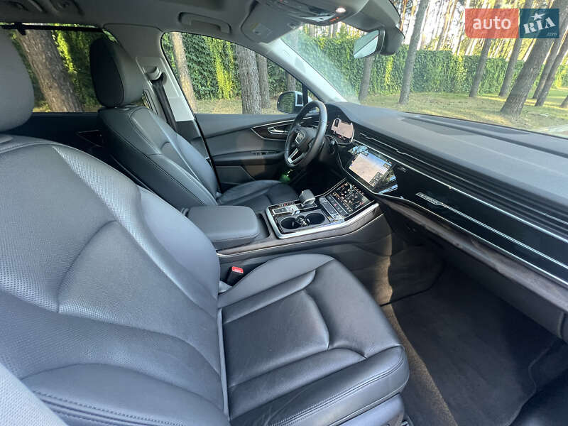 Внедорожник / Кроссовер Audi Q7 2020 в Львове