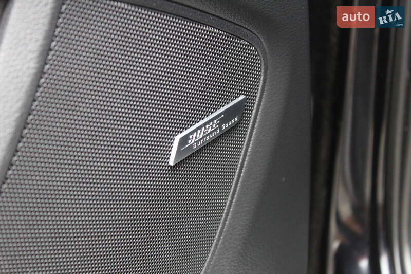 Позашляховик / Кросовер Audi Q7 2015 в Рівному