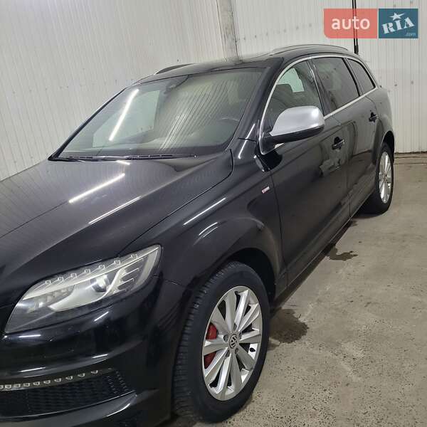 Внедорожник / Кроссовер Audi Q7 2010 в Изяславе