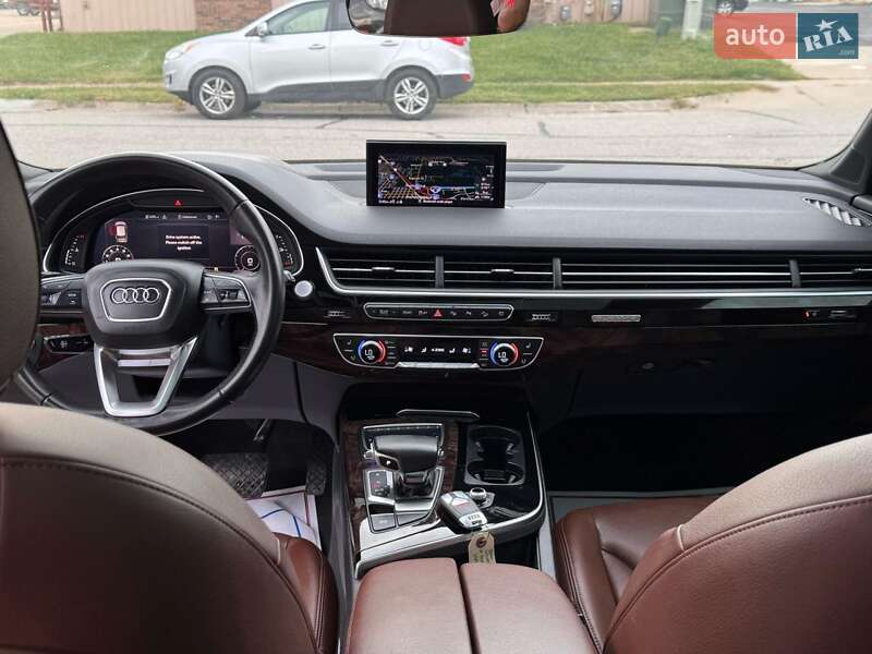 Внедорожник / Кроссовер Audi Q7 2019 в Виннице