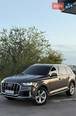 Внедорожник / Кроссовер Audi Q7 2020 в 