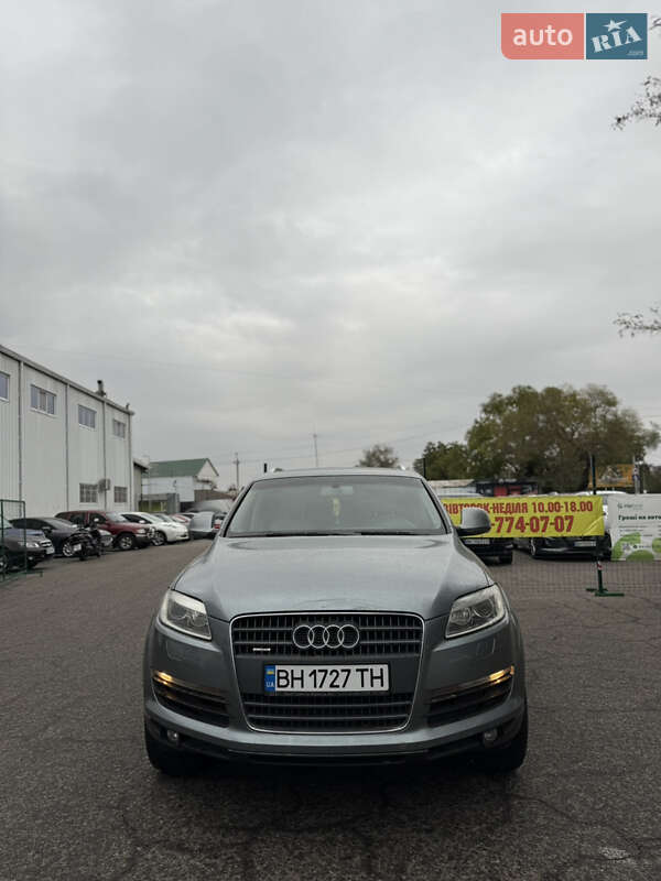 Audi Q7 2006