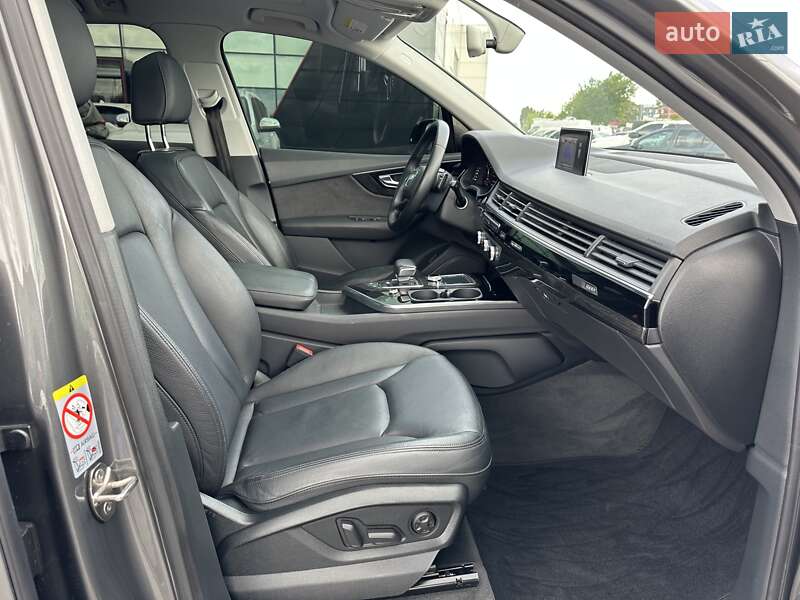 Внедорожник / Кроссовер Audi Q7 2016 в Киеве фото 30 Внедорожник / Кроссовер Audi Q7 2016 в Киеве