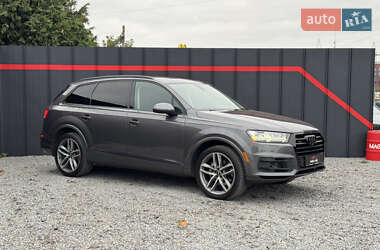 Внедорожник / Кроссовер Audi Q7 2018 в 
