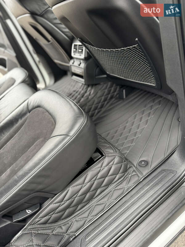 Внедорожник / Кроссовер Audi Q7 2013 в Трускавце