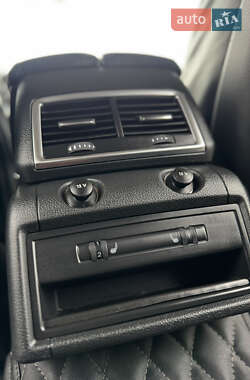 Позашляховик / Кросовер Audi Q7 2013 в 