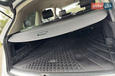 Позашляховик / Кросовер Audi Q7 2013 в 