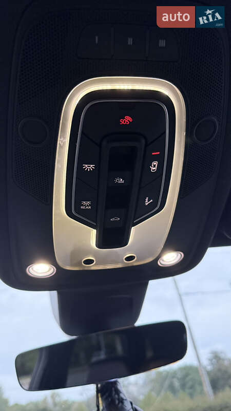 Позашляховик / Кросовер Audi Q7 2017 в Києві