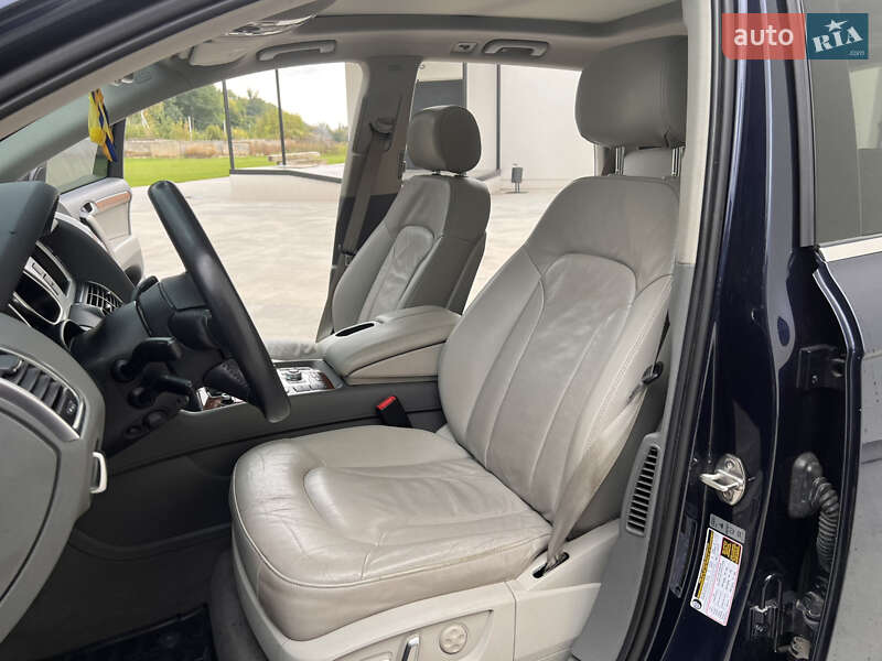 Позашляховик / Кросовер Audi Q7 2013 в Луцьку