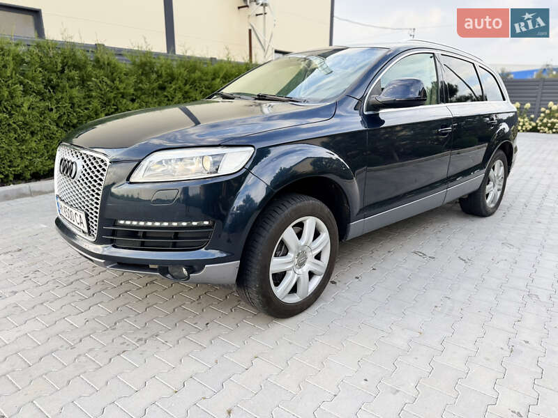 Позашляховик / Кросовер Audi Q7 2006 в Вінниці