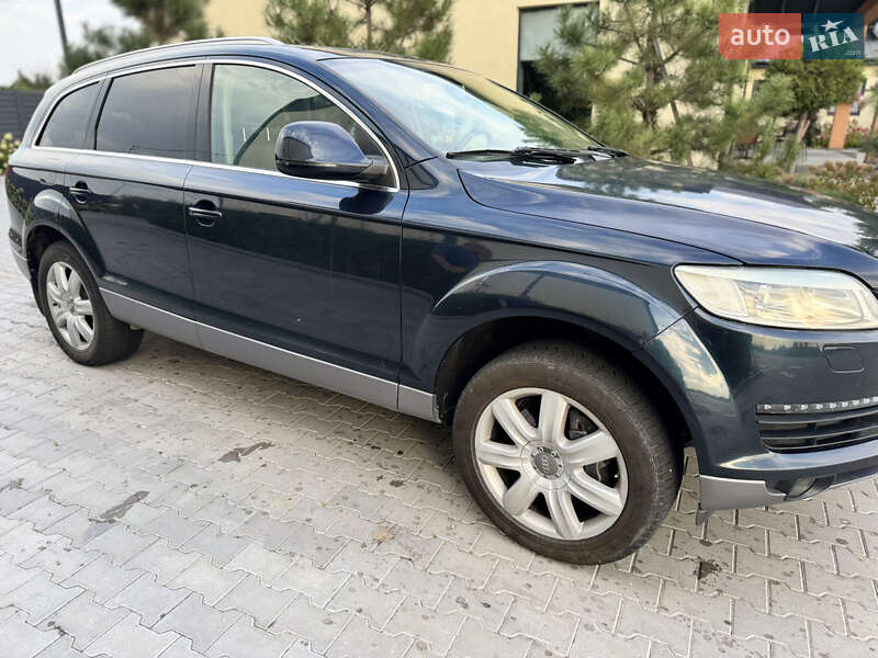 Позашляховик / Кросовер Audi Q7 2006 в Вінниці