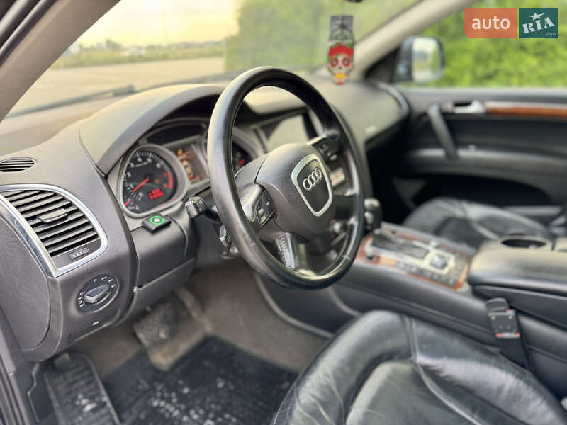 Позашляховик / Кросовер Audi Q7 2006 в Вінниці
