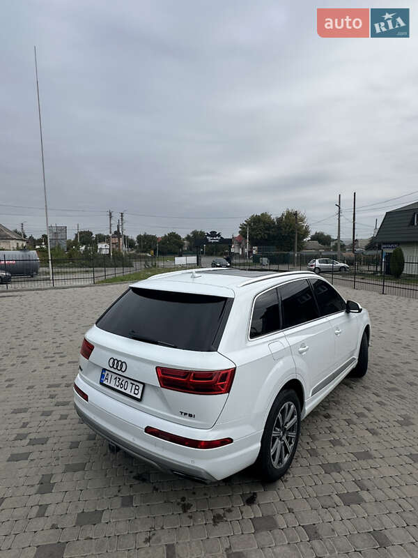 Позашляховик / Кросовер Audi Q7 2016 в Білій Церкві