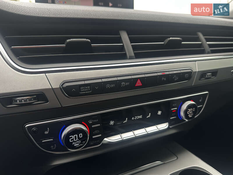 Внедорожник / Кроссовер Audi Q7 2018 в Киеве