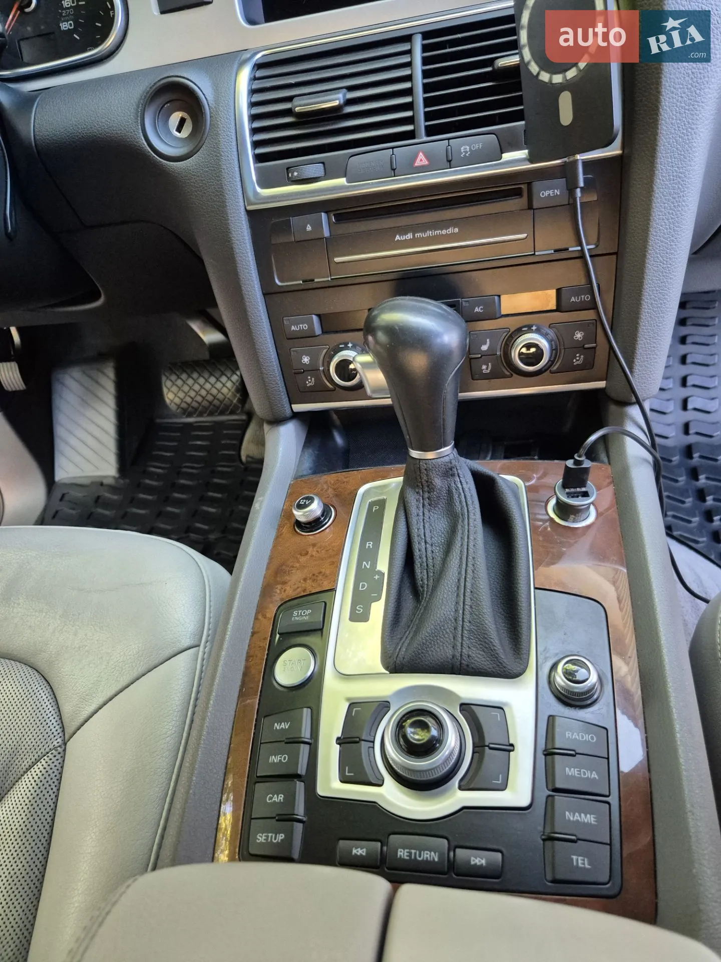 2010 Audi Q7 - мініатюра 38