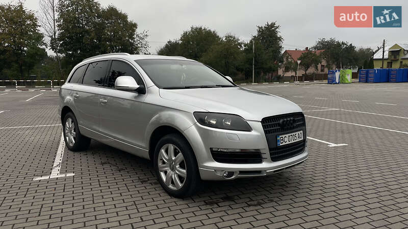 Позашляховик / Кросовер Audi Q7 2006 в Коломиї