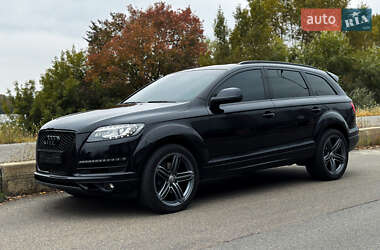 Позашляховик / Кросовер Audi Q7 2014 в 