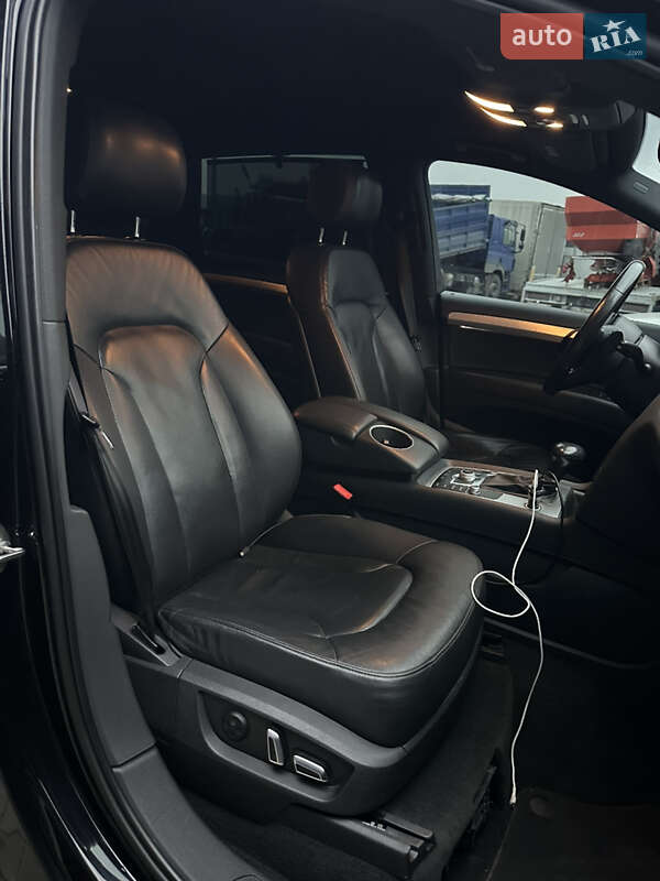 Позашляховик / Кросовер Audi Q7 2015 в Теребовлі