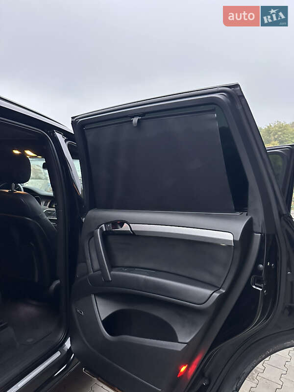 Позашляховик / Кросовер Audi Q7 2015 в Теребовлі
