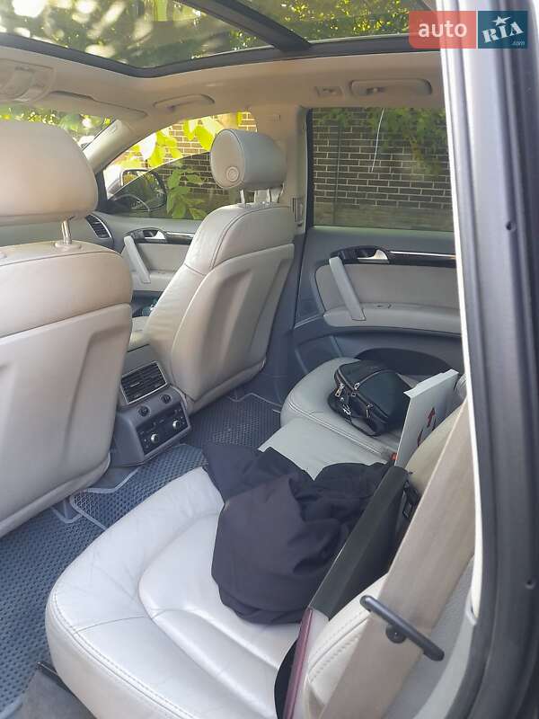 Позашляховик / Кросовер Audi Q7 2007 в Сумах