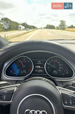 Внедорожник / Кроссовер Audi Q7 2013 в Одессе