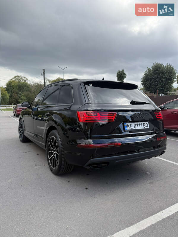 Внедорожник / Кроссовер Audi Q7 2017 в Днепре фото 2 Внедорожник / Кроссовер Audi Q7 2017 в Днепре
