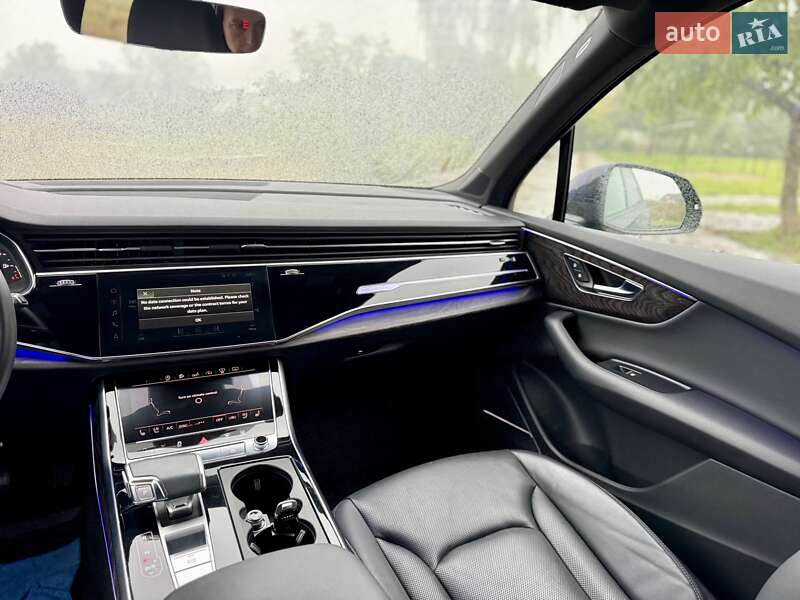 Позашляховик / Кросовер Audi Q7 2020 в Івано-Франківську