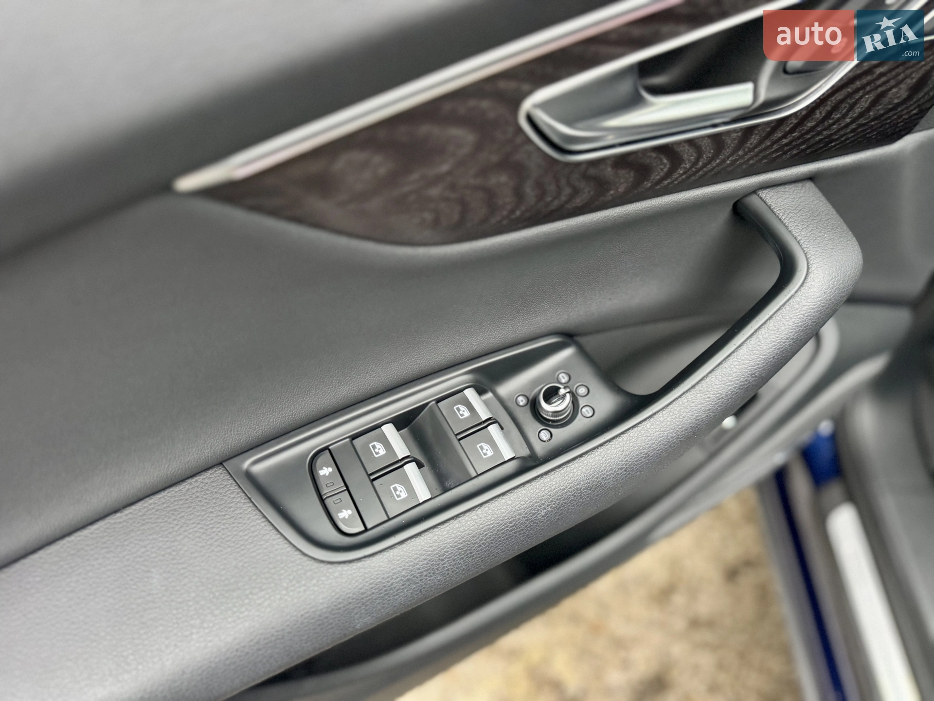 2020 Audi Q7 - мініатюра 16