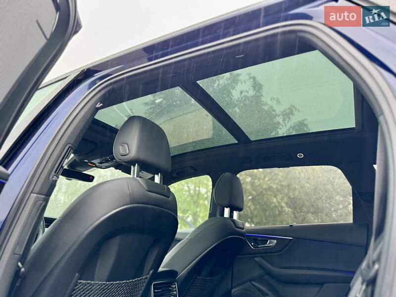 Позашляховик / Кросовер Audi Q7 2020 в Івано-Франківську