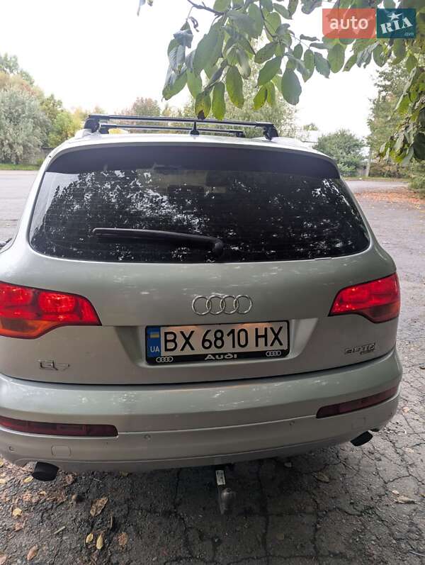 Позашляховик / Кросовер Audi Q7 2007 в Хмельницькому