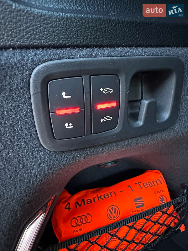 Позашляховик / Кросовер Audi Q7 2017 в Львові